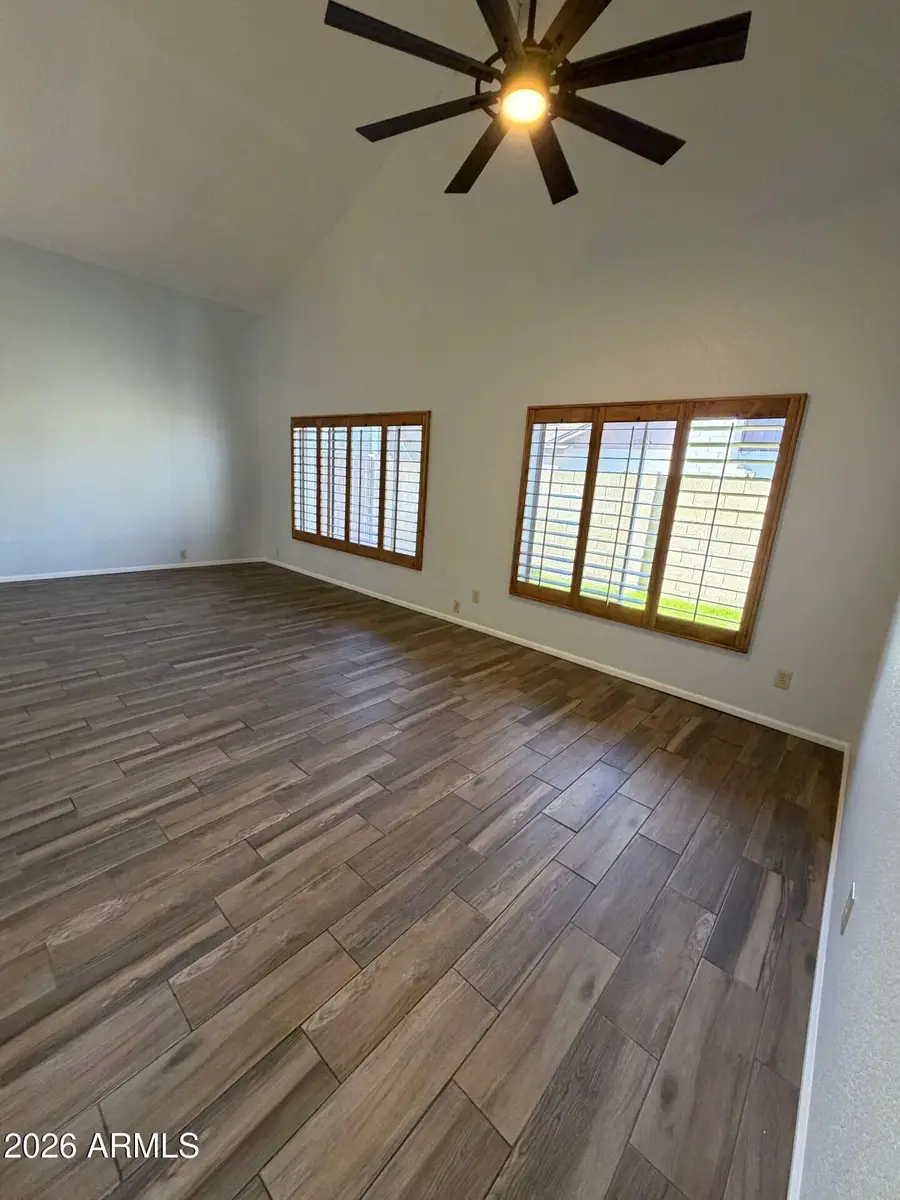 3426 W Juniper Avenue W, Phoenix, AZ 85053 - Image #3