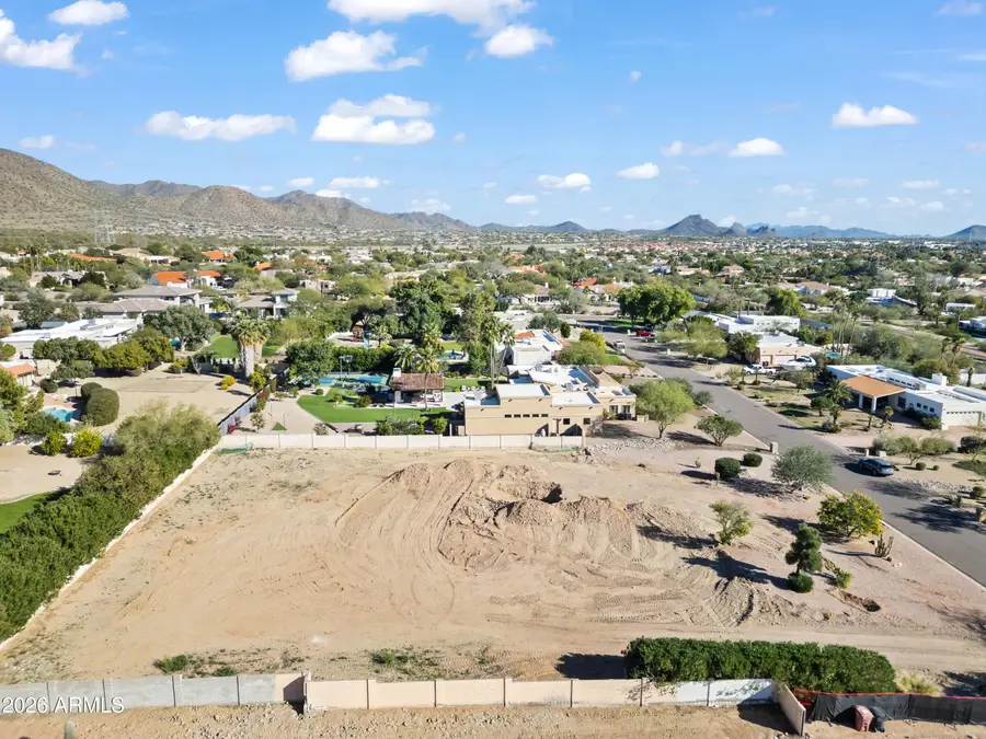 10510 E Wethersfield Road #13, Scottsdale, AZ 85259 - Image #2