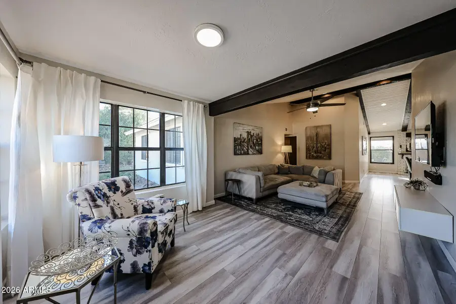 6521 E Grandview Drive, Scottsdale, AZ 85254 - Image #2