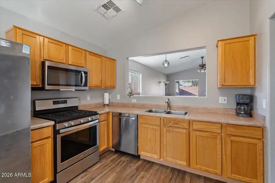 60 W Zinnia Place, San Tan Valley, AZ 85143 - Image #2