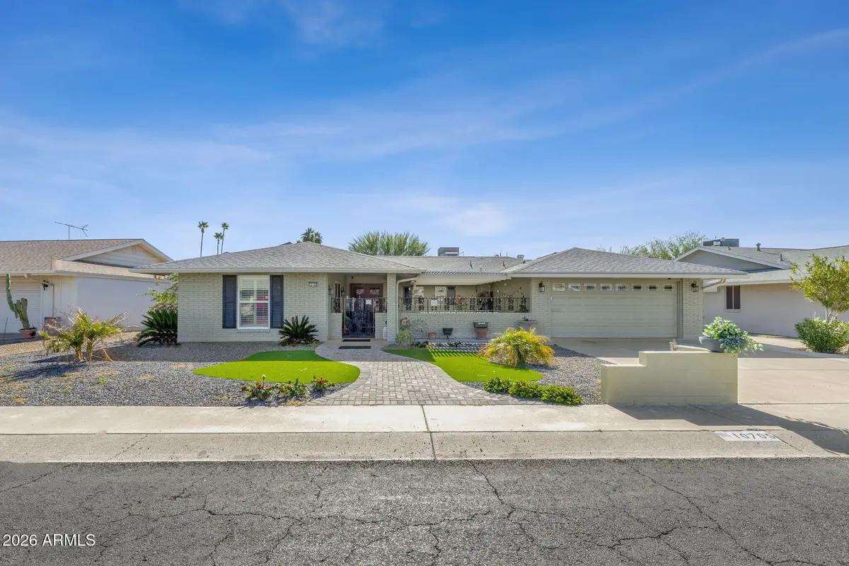 10705 W Camelot Circle, Sun City, AZ 85351 - Image #1