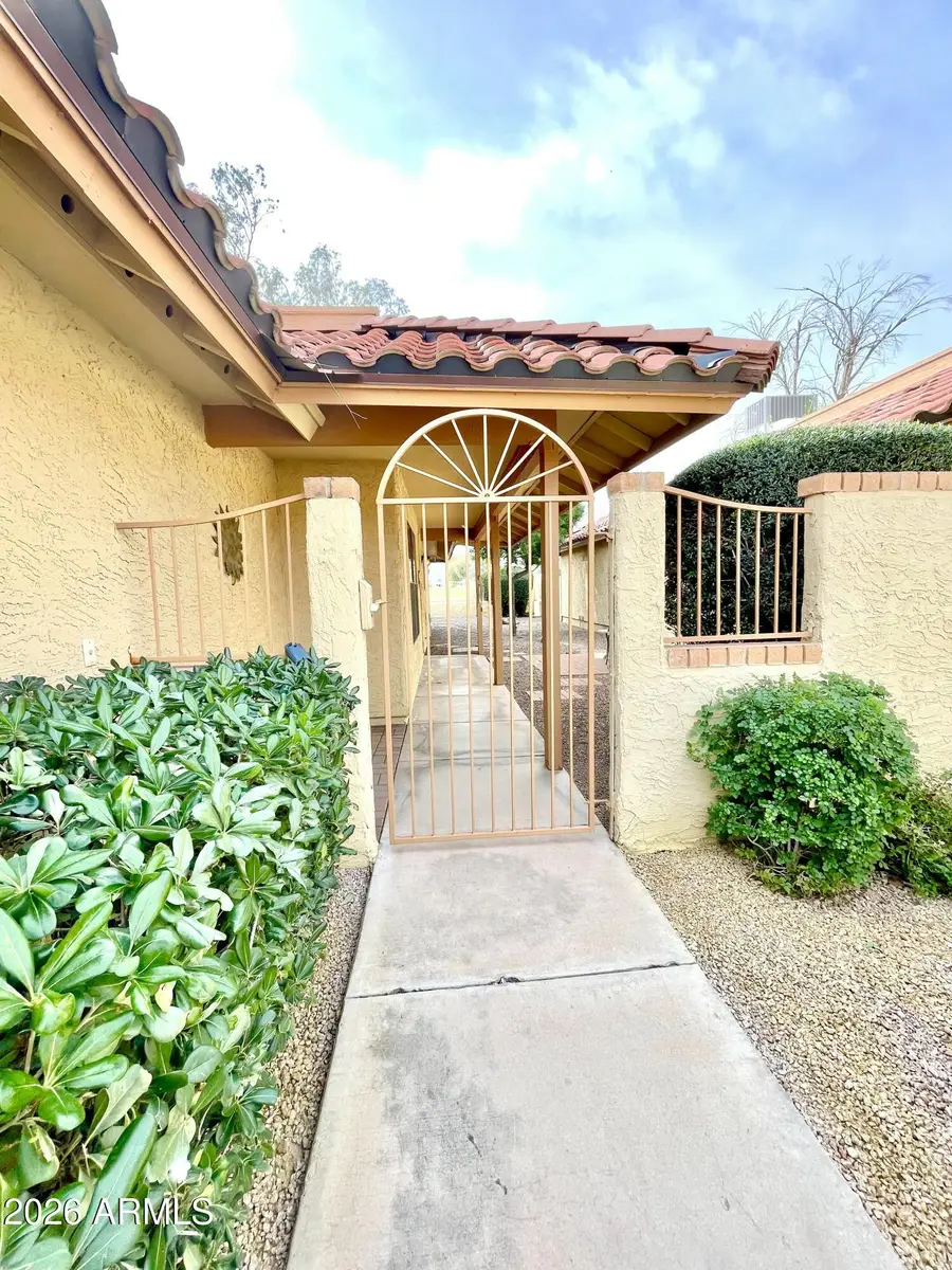 12354 S Shoshoni Drive, Phoenix, AZ 85044 - Image #3