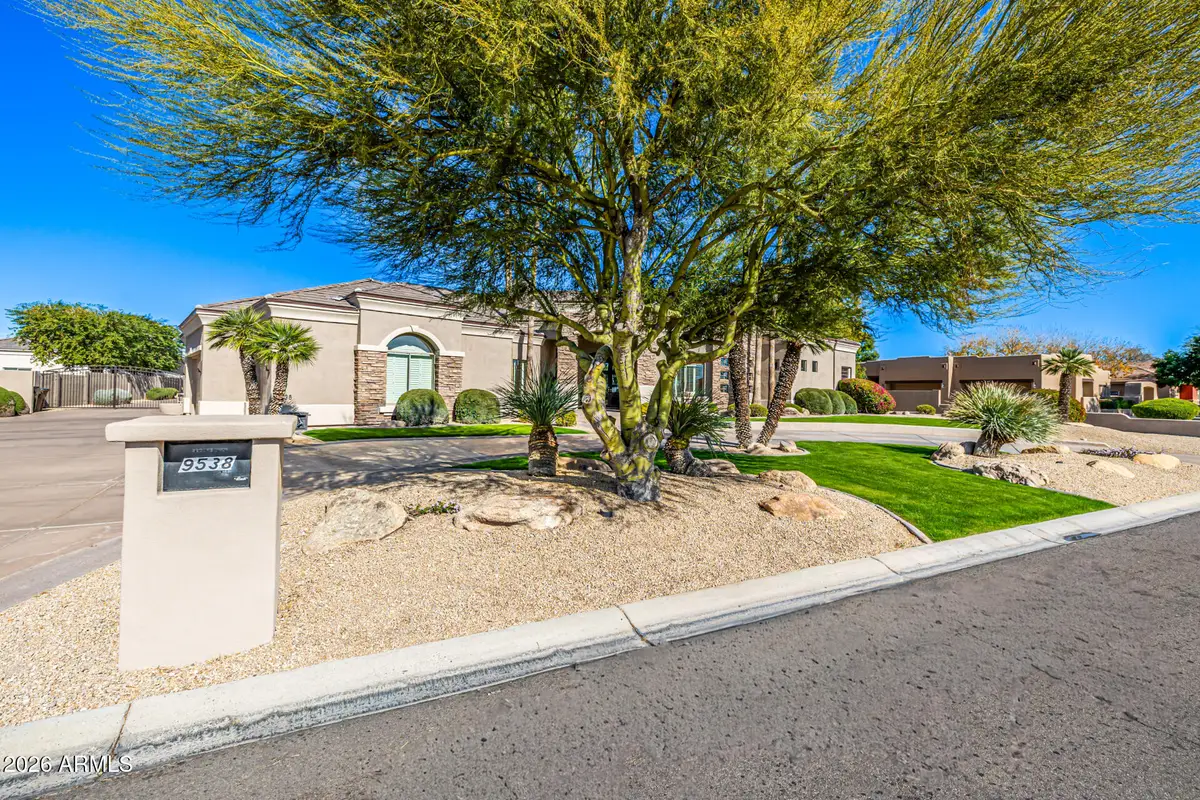 9538 W Electra Lane, Peoria, AZ 85383 - Image #1