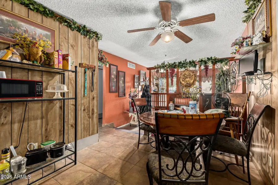 8048 W Glenrosa Avenue W, Phoenix, AZ 85033 - Image #3