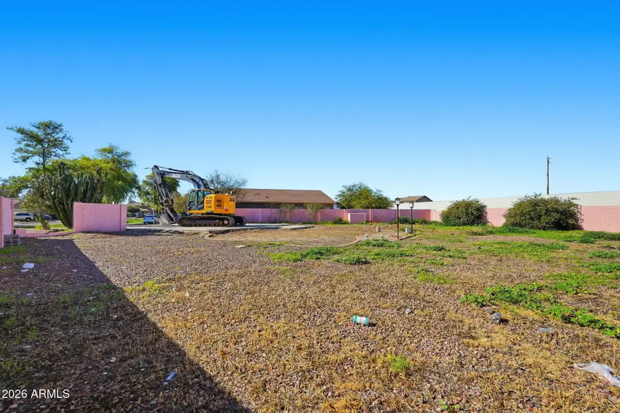 7106 W Sheila Lane #4, Phoenix, AZ 85033 - Image #3