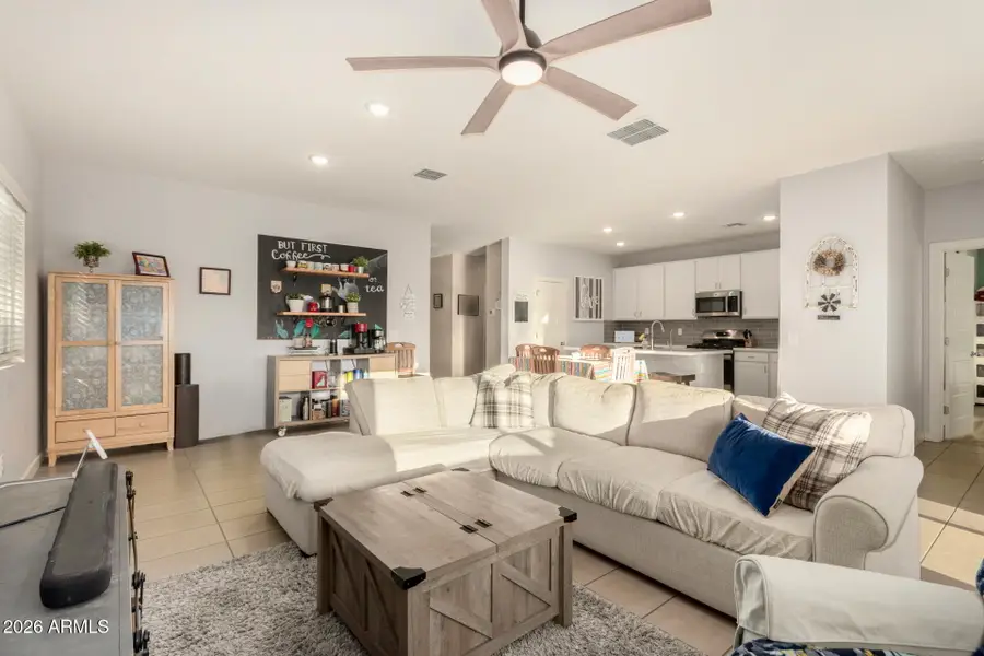 915 E Ruby Court, Casa Grande, AZ 85122 - Image #3