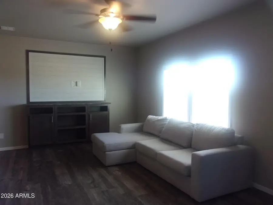 5935 N Jo Ann Drive, Rimrock, AZ 86335 - Image #2