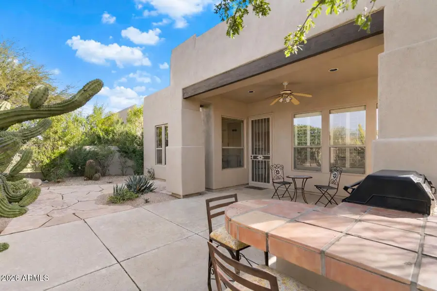 9706 E Chuckwagon Lane, Scottsdale, AZ 85262 - Image #2