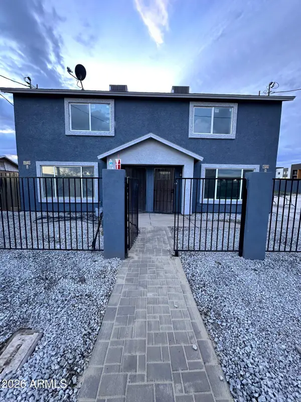 4020 S 15th Street, Phoenix, AZ 85040