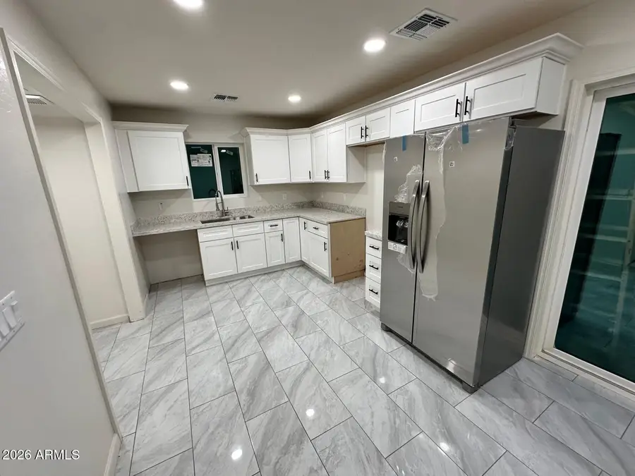 4020 S 15th Street, Phoenix, AZ 85040 - Image #2