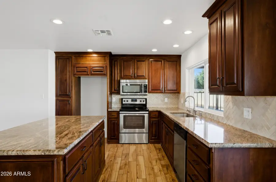 17036 N 38th Avenue, Glendale, AZ 85308 - Image #2