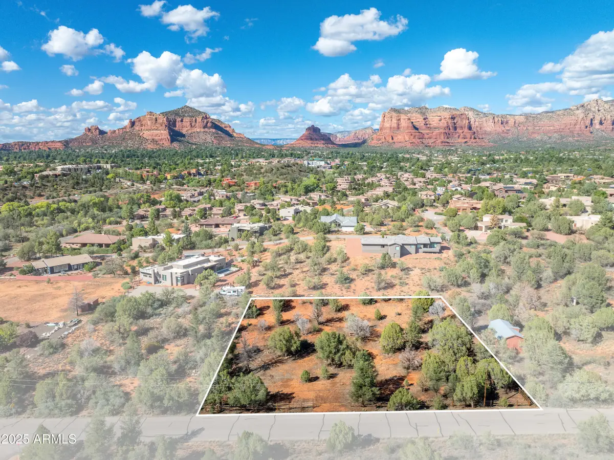 15 Wild Horse Mesa Drive, Sedona, AZ 86351 - Image #1
