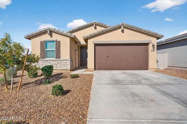 2898 E Kim Drive, San Tan Valley, AZ 85143