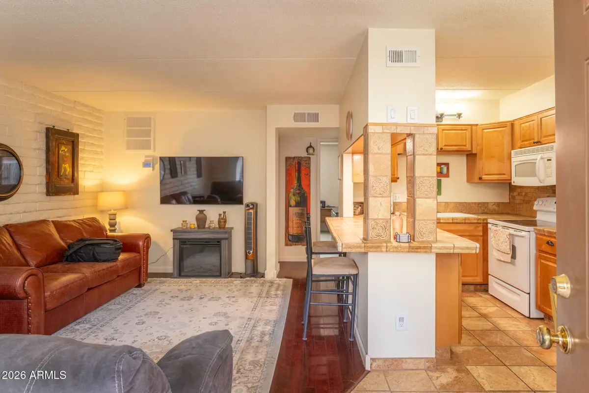 90 W Yavapai Street W #1, Wickenburg, AZ 85390 - Image #1