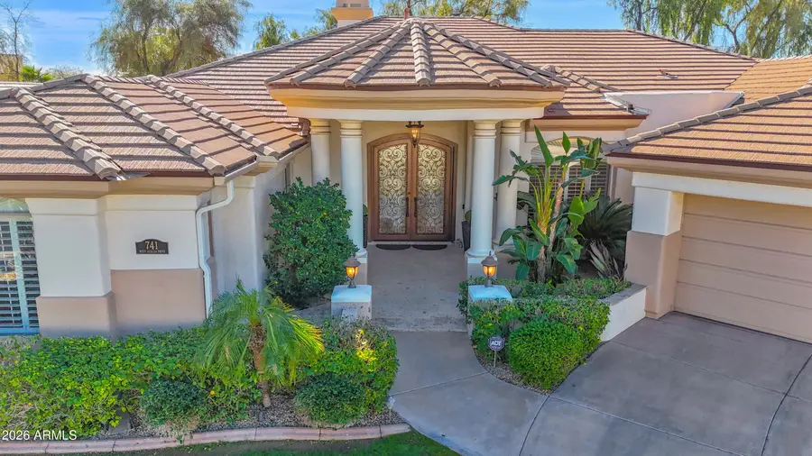 741 W Azalea Drive, Chandler, AZ 85248 - Image #2