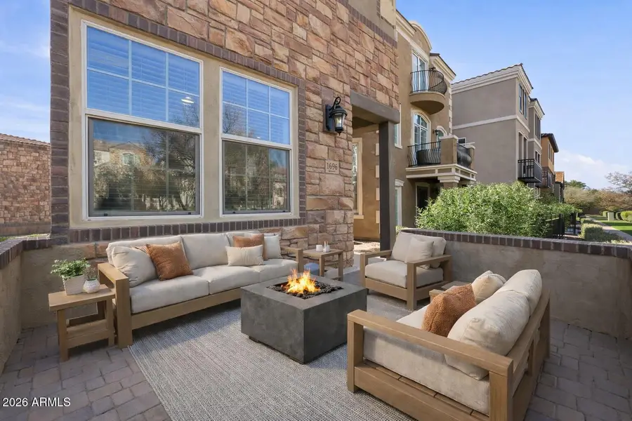 1696 E Bridgeport Parkway, Gilbert, AZ 85295 - Image #3