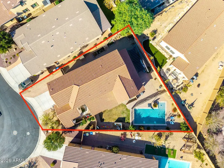 7536 W Molly Drive, Peoria, AZ 85383 - Image #2