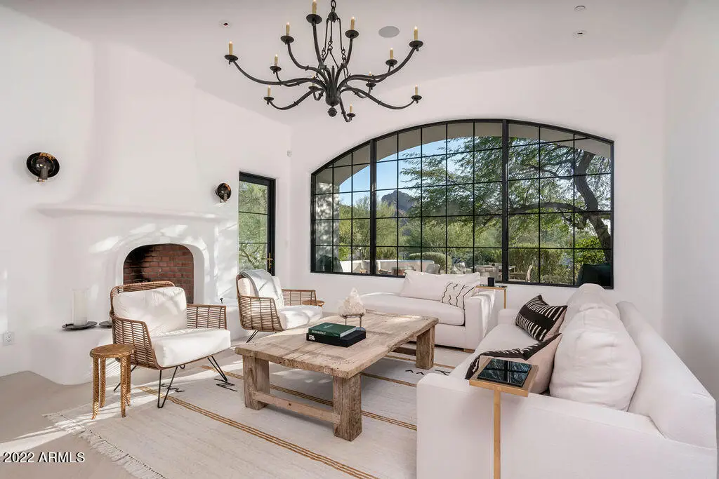 6723 N Desert Fairways Drive, Paradise Valley, AZ 85253 - Image #1