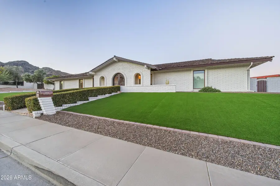 2404 E Mountain View Road, Phoenix, AZ 85028 - #3