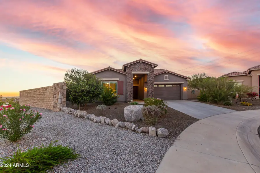 18668 W Chuckwalla Canyon Road, Goodyear, AZ 85338 - Image #2