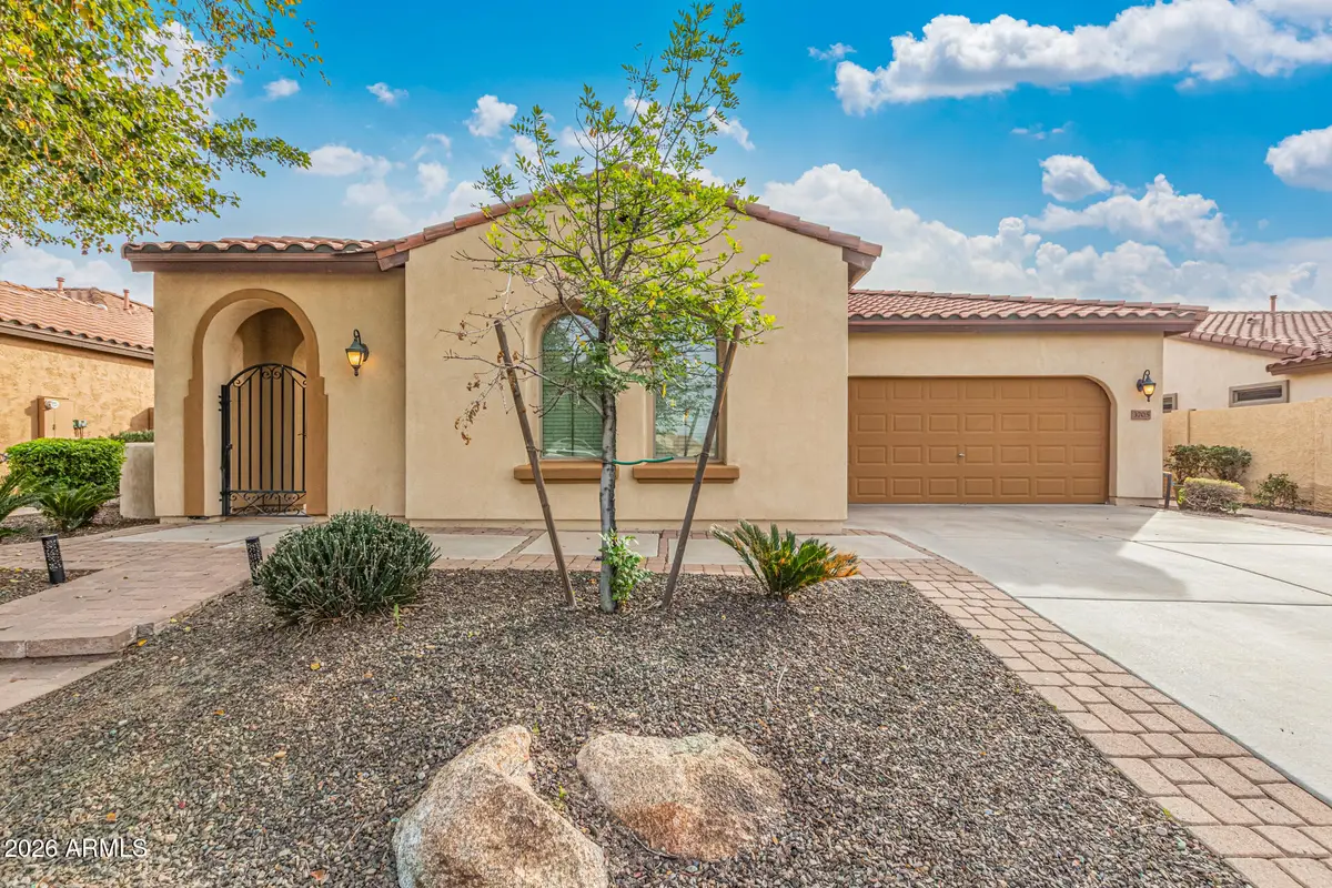 3705 E Bartlett Way, Chandler, AZ 85249 - Image #1