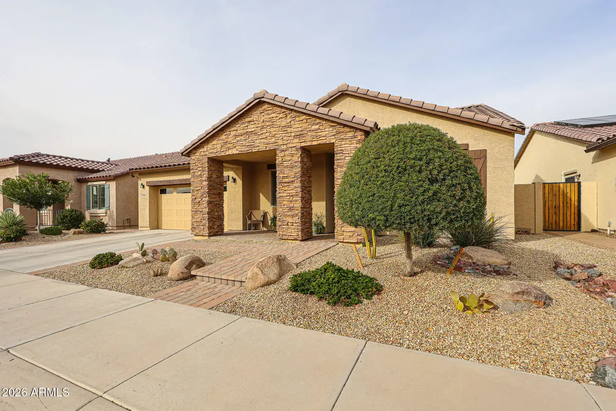 18086 W Cedarwood Lane, Goodyear, AZ 85338 - Image #1