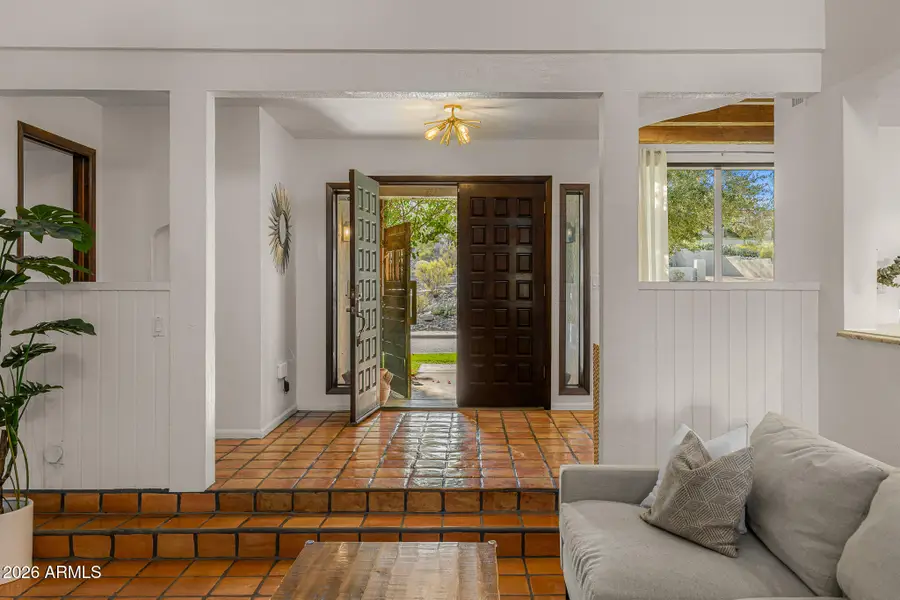 3002 E Acoma Drive, Phoenix, AZ 85032 - Image #2