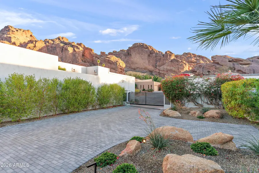 5724 N Echo Canyon Drive, Phoenix, AZ 85018 - #3