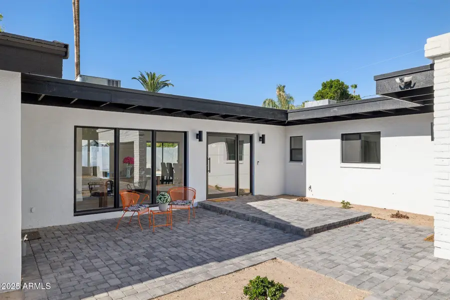 342 E Orangewood Avenue, Phoenix, AZ 85020 - Image #3