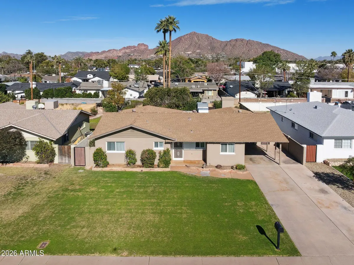 5438 E Pinchot Avenue, Phoenix, AZ 85018 - Image #1