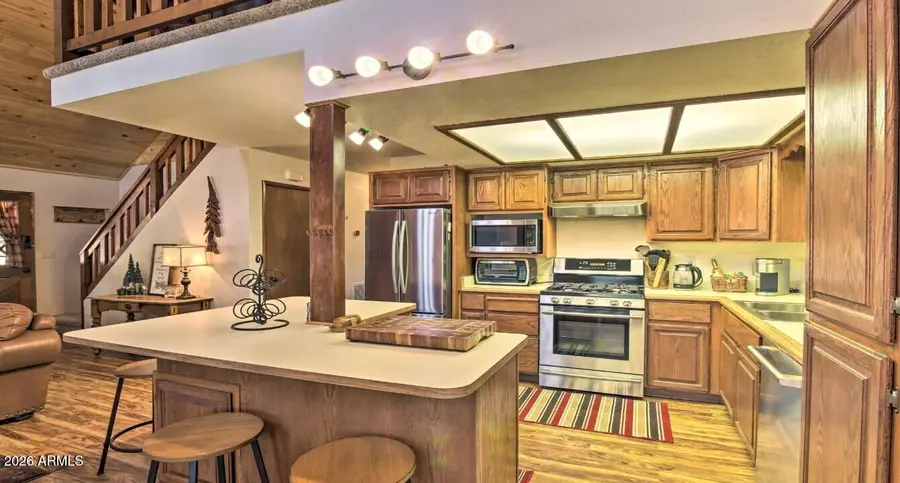 3361 Whispering Pine Drive, Overgaard, AZ 85933 - Image #2