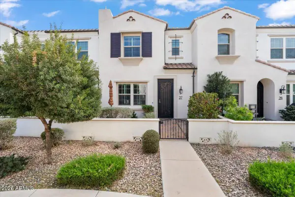 2477 W Market Place #27, Chandler, AZ 85248