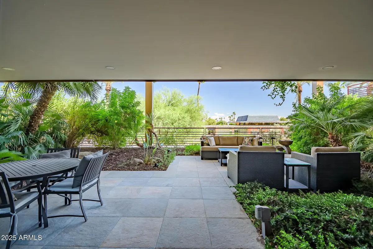 7167 E Rancho Vista Drive #2007, Scottsdale, AZ 85251 - Image #1