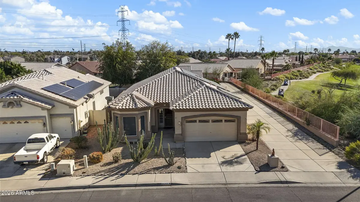 18247 N Coyote Lakes Parkway, Surprise, AZ 85378 - Image #1