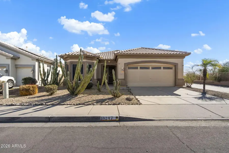 18247 N Coyote Lakes Parkway, Surprise, AZ 85378 - Image #2