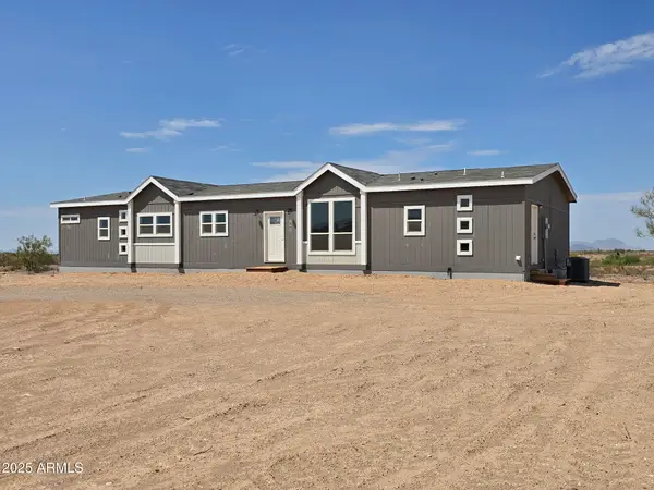 2942 N 333rd Avenue, Tonopah, AZ 85354