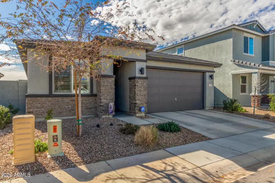 2709 E Houston Avenue, Apache Junction, AZ 85119 - Image #2