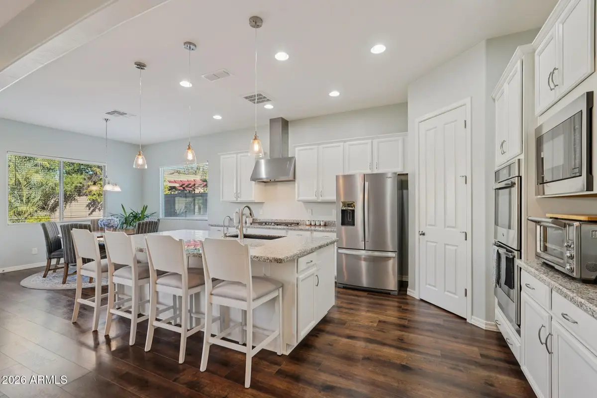 9228 W Robin Lane, Peoria, AZ 85383 - Image #1