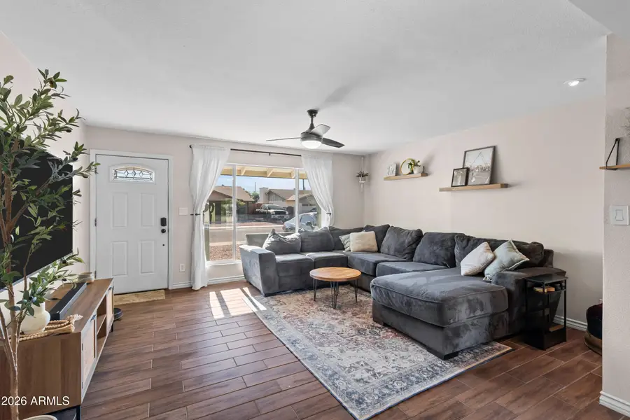 8302 E Holly Street, Scottsdale, AZ 85257 - Image #3