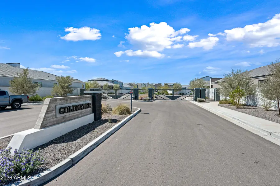 2335 E Levi Drive, Phoenix, AZ 85040 - Image #2