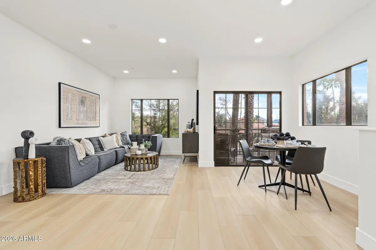 6940 E Cochise Road #1001, Paradise Valley, AZ 85253 - Image #1