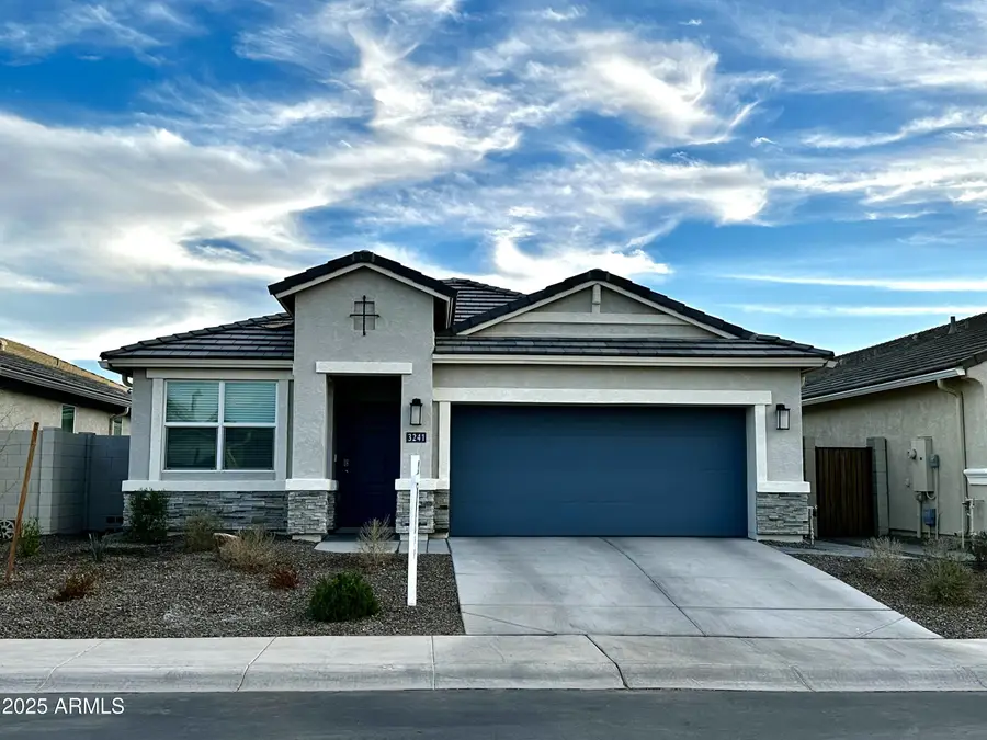 3241 W Shanley Avenue, Apache Junction, AZ 85120 - #2