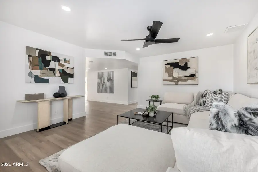 10425 W Calle De Edens --, Phoenix, AZ 85037 - Image #3