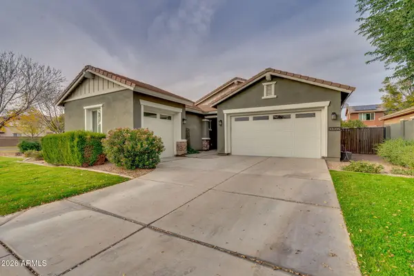 3702 E Robin Lane, Gilbert, AZ 85296