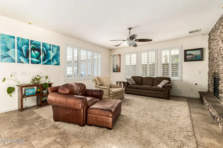 2858 E Shannon Street, Gilbert, AZ 85295 - Image #2