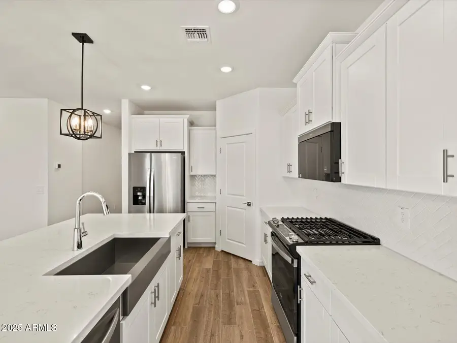 15836 W Cottontail Lane, Surprise, AZ 85387 - Image #3