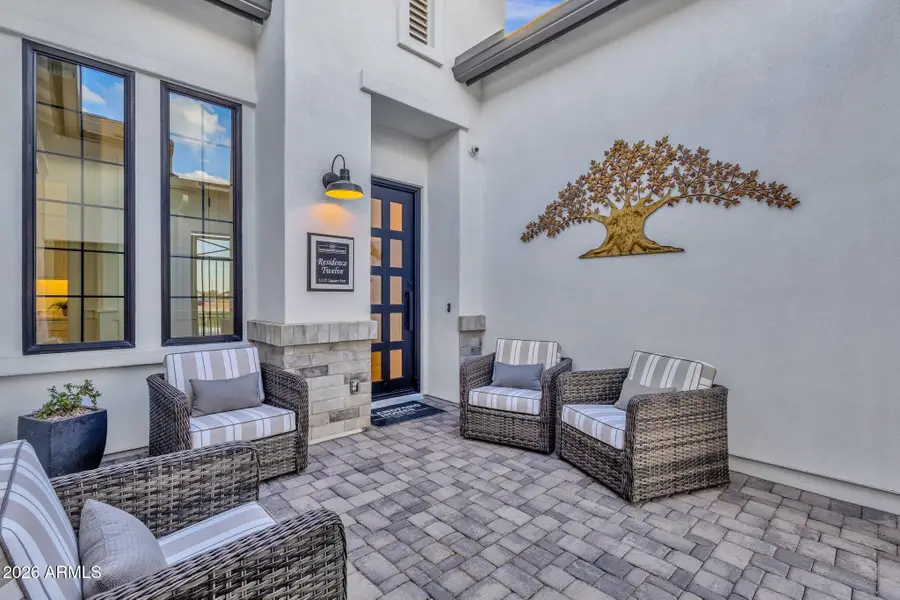 1070 E Peach Tree Drive, Chandler, AZ 85249 - Image #2