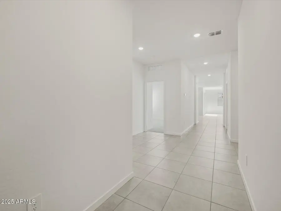 33088 N Noir Drive, San Tan Valley, AZ 85143 - Image #3