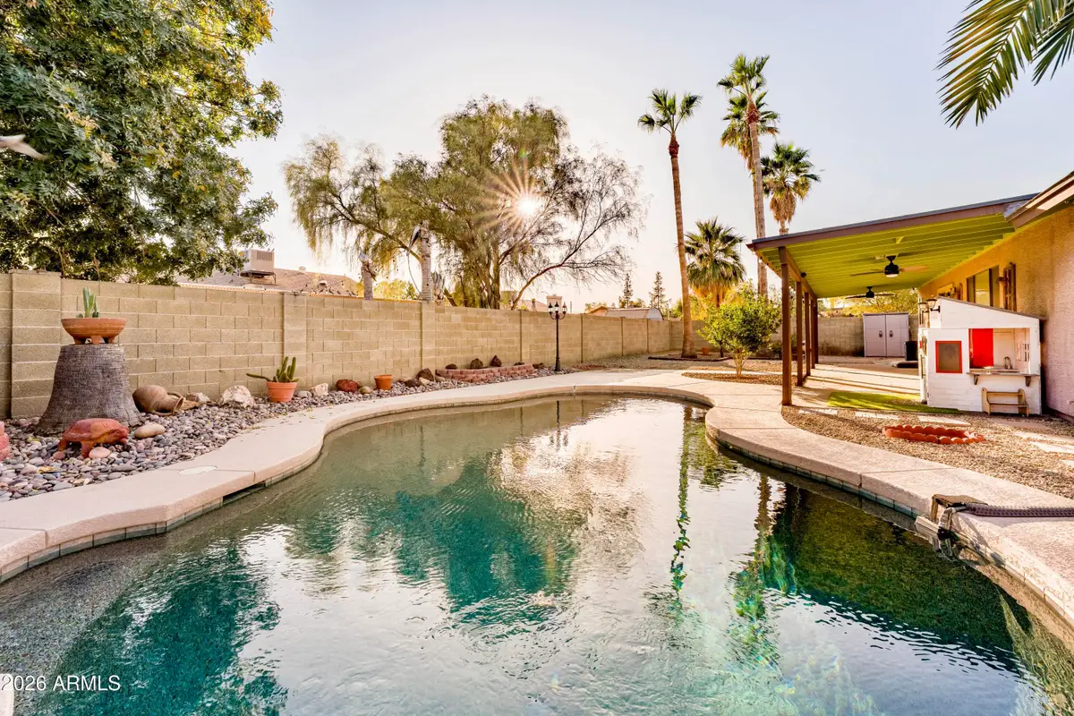 8151 W Sierra Vista Drive, Glendale, AZ 85303 - Image #1