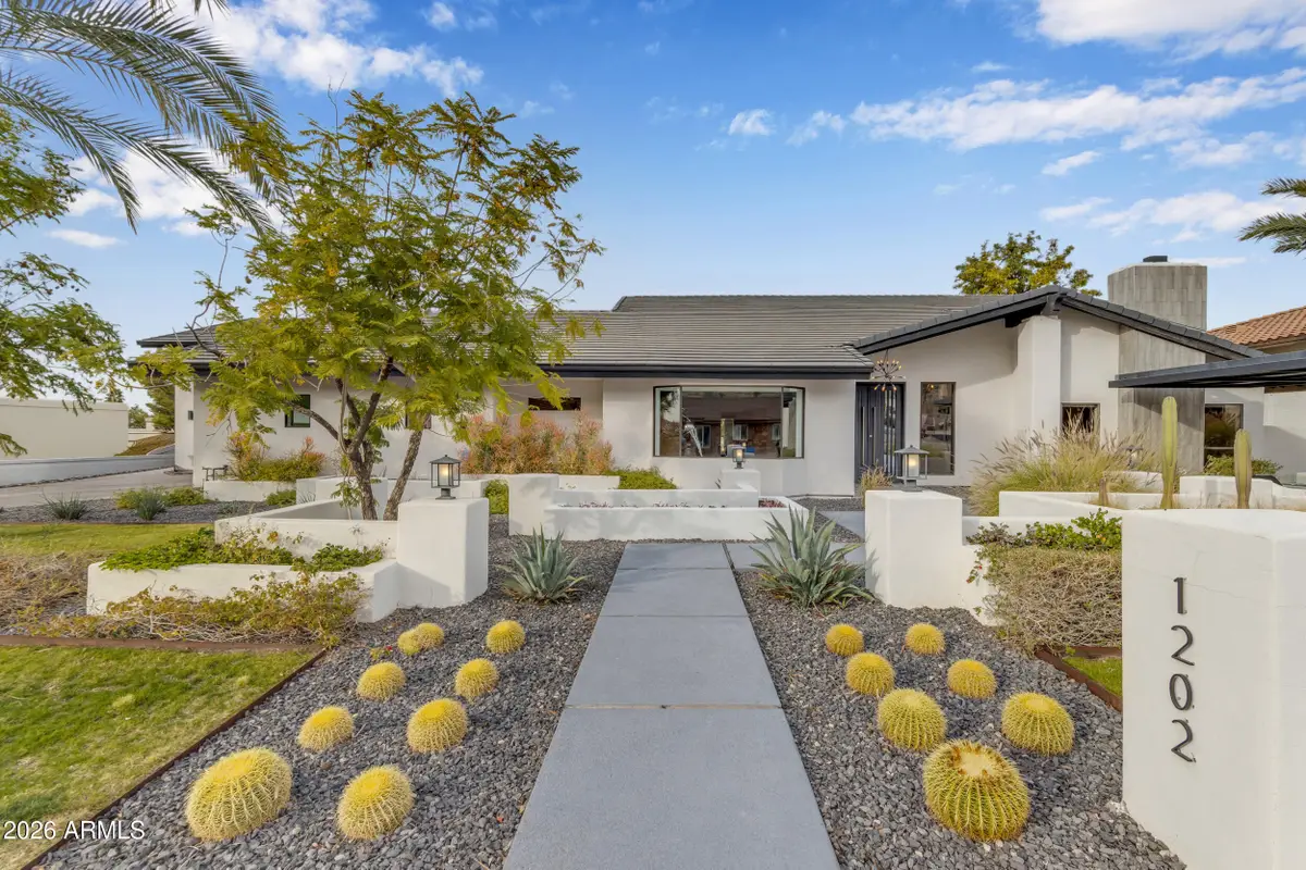 1202 W Dahlia Drive, Phoenix, AZ 85029 - Image #1